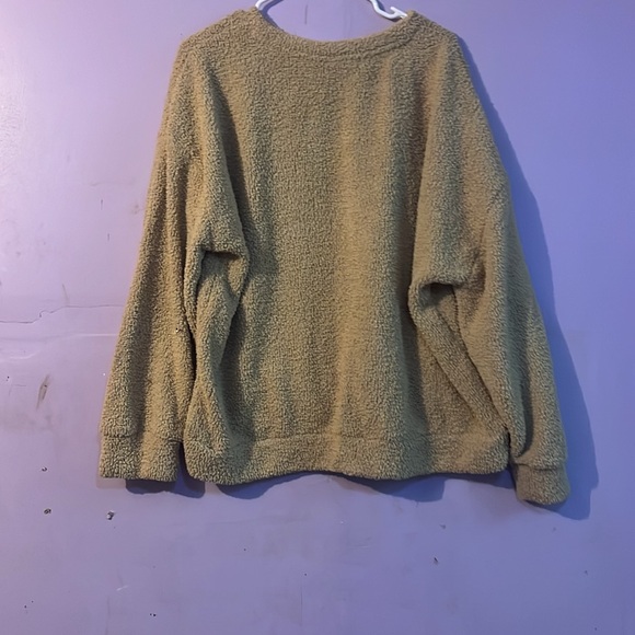 Sweater - Picture 2 of 2